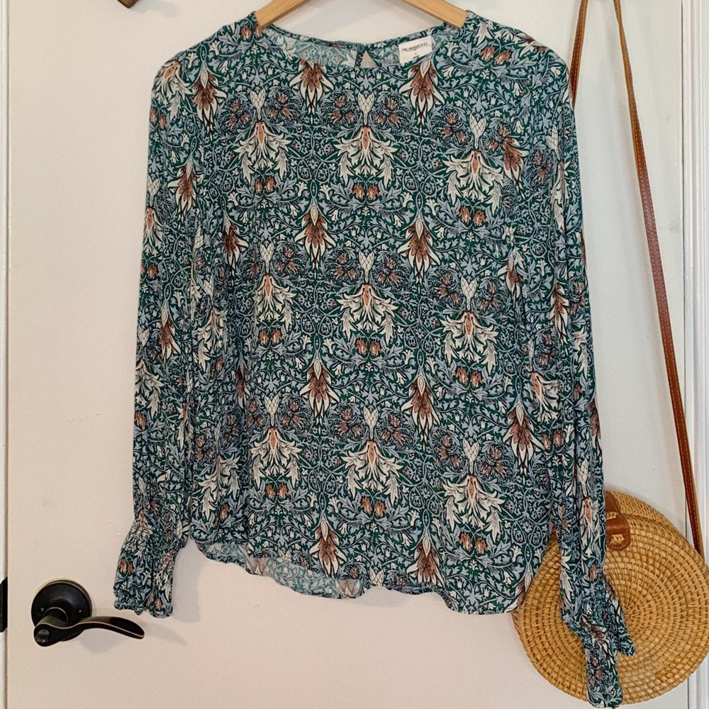 H&M green long sleeve